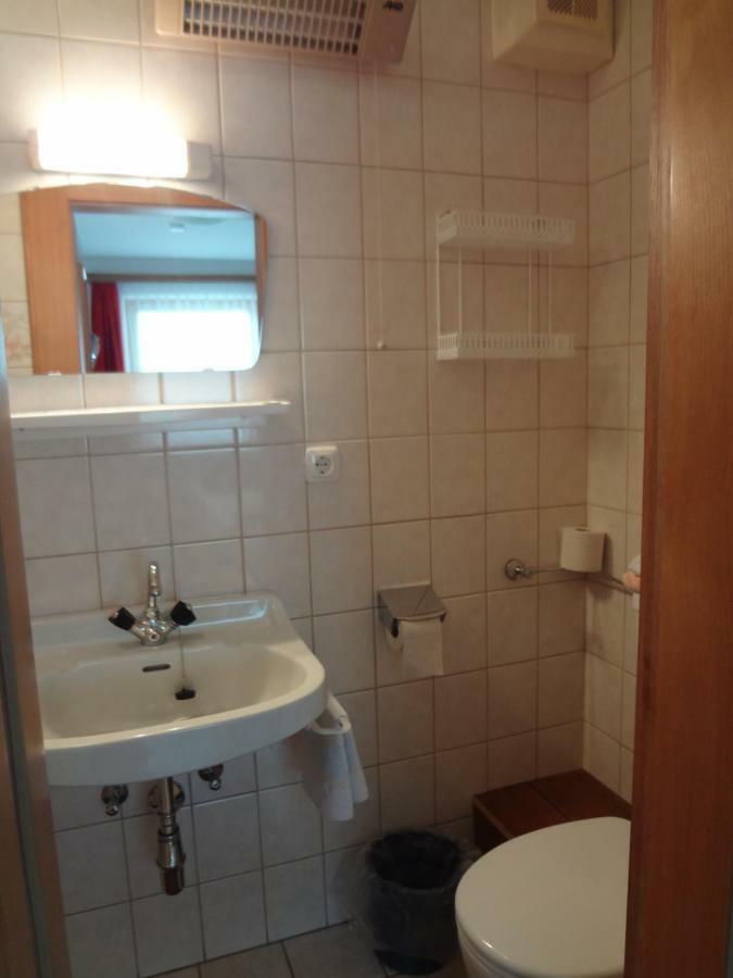 Haus Bergheimat Hotel Kals-am Großglockner Buitenkant foto
